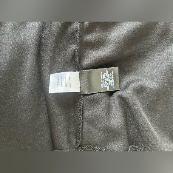 NWT TORRID BLACK ILLUSION MESH OVERLAY SKATER DRESS BEAUTIFUL SILHOUETTE! - Picture 4 of 13